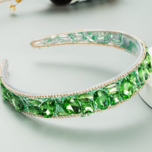 ΚΡΥΣΤΑΛΙΝΗ ΣΤΕΚΑ ΠΛΟΥΣΙΑ ΔΙΑΚΟΣΜΗΜΕΝΗ ΜΕ ΓΡΑΦΙΤΙΚΑ ΔΙΑΜΑΝΤΙΑ ΠΡΑΣΙΝΗ