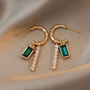 Σκουλαρίκια κρίκος με πέτρα Σμαραγδή