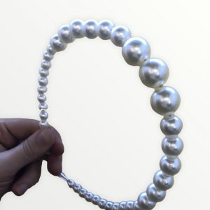 Στέκα διακοσμημένη με πέρλες