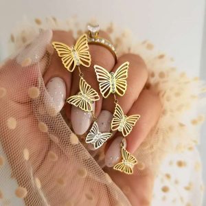 Σκουλαρίκια κρεμαστά με πεταλούδες επιχρυσωμένο ατσάλι
