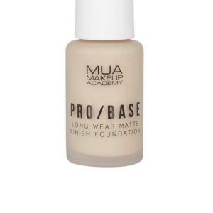 MUA PRO/BASE MATTE FINISH FOUNDATION - 110