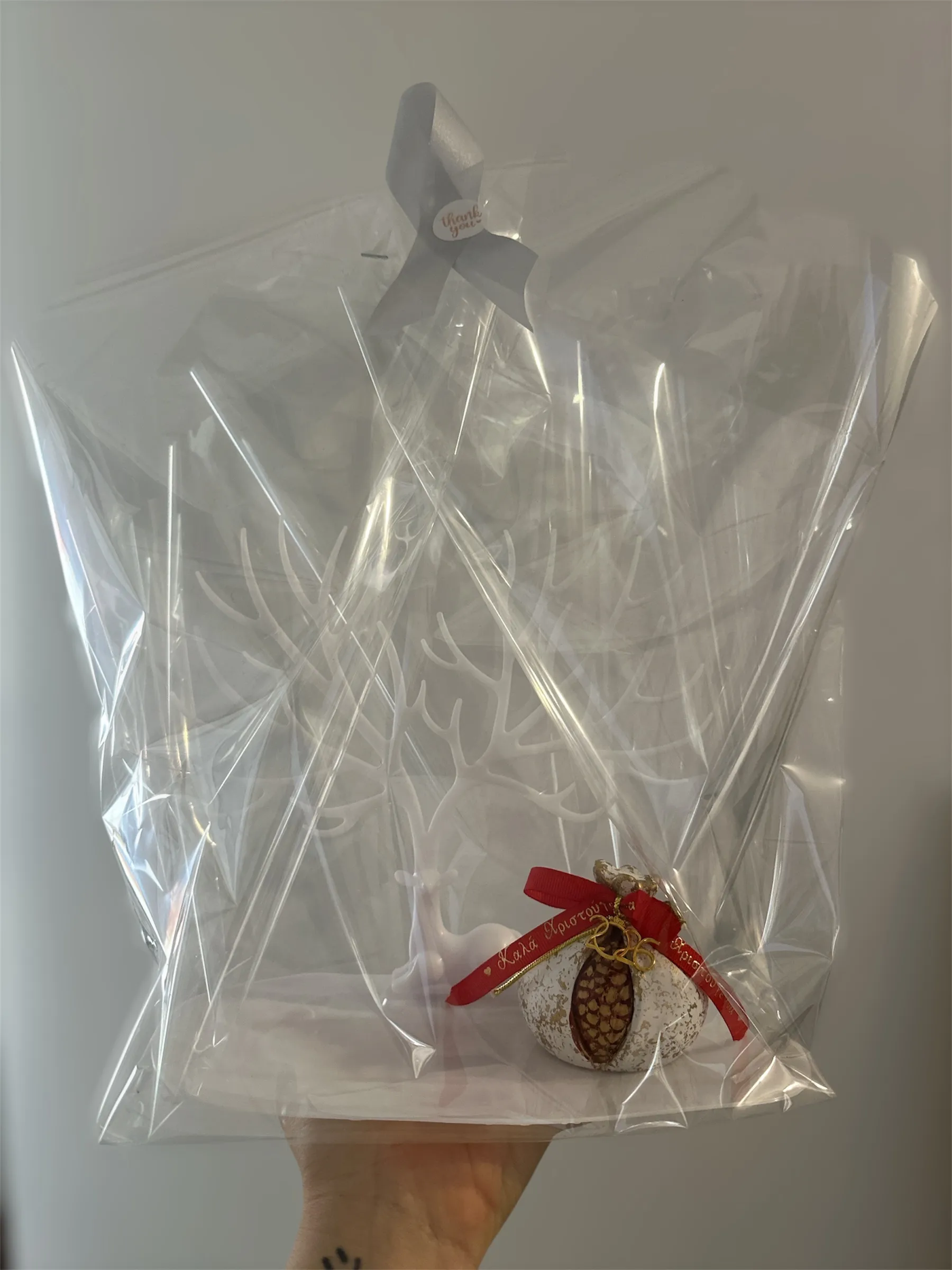 Πιατέλα με το ελαφάκι και γούρι ρόδι